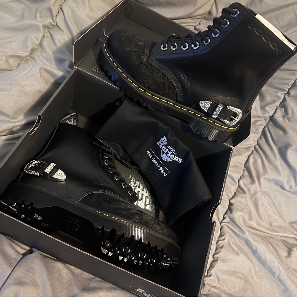 Dr. Martens x Great Frog *LIMITED EDITION* 1460 boot